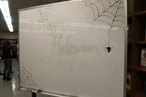 Key Club Hosts Halloween Party 11-1-14